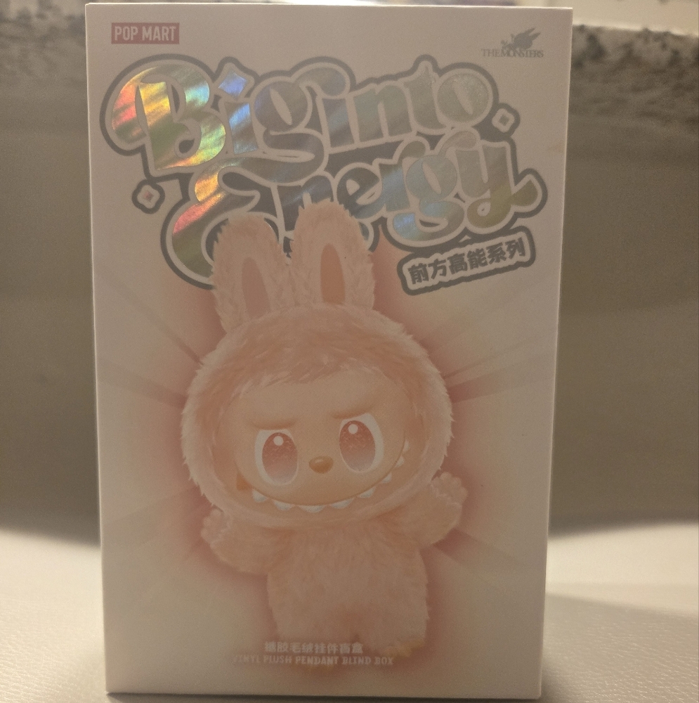 BRAND NEW LABUBU BIG INTO ENERGY